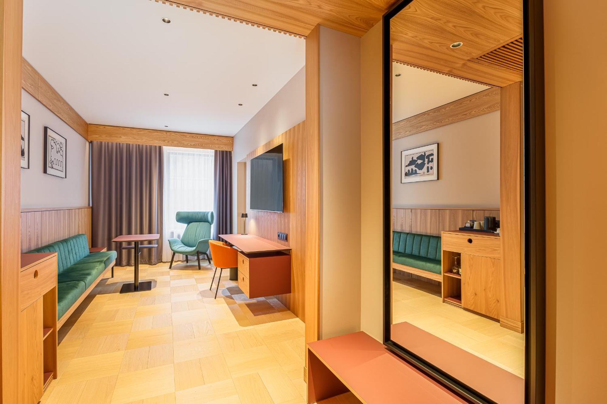 Junior Suite