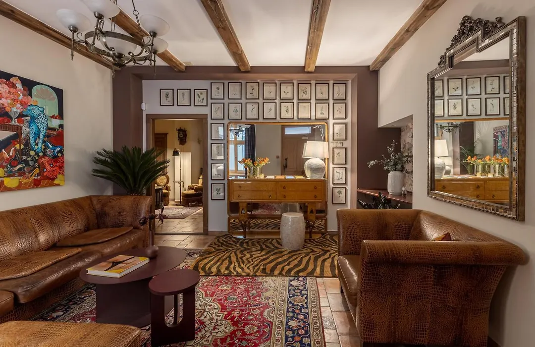 M5 Self-Service Boutique Hotel-1
